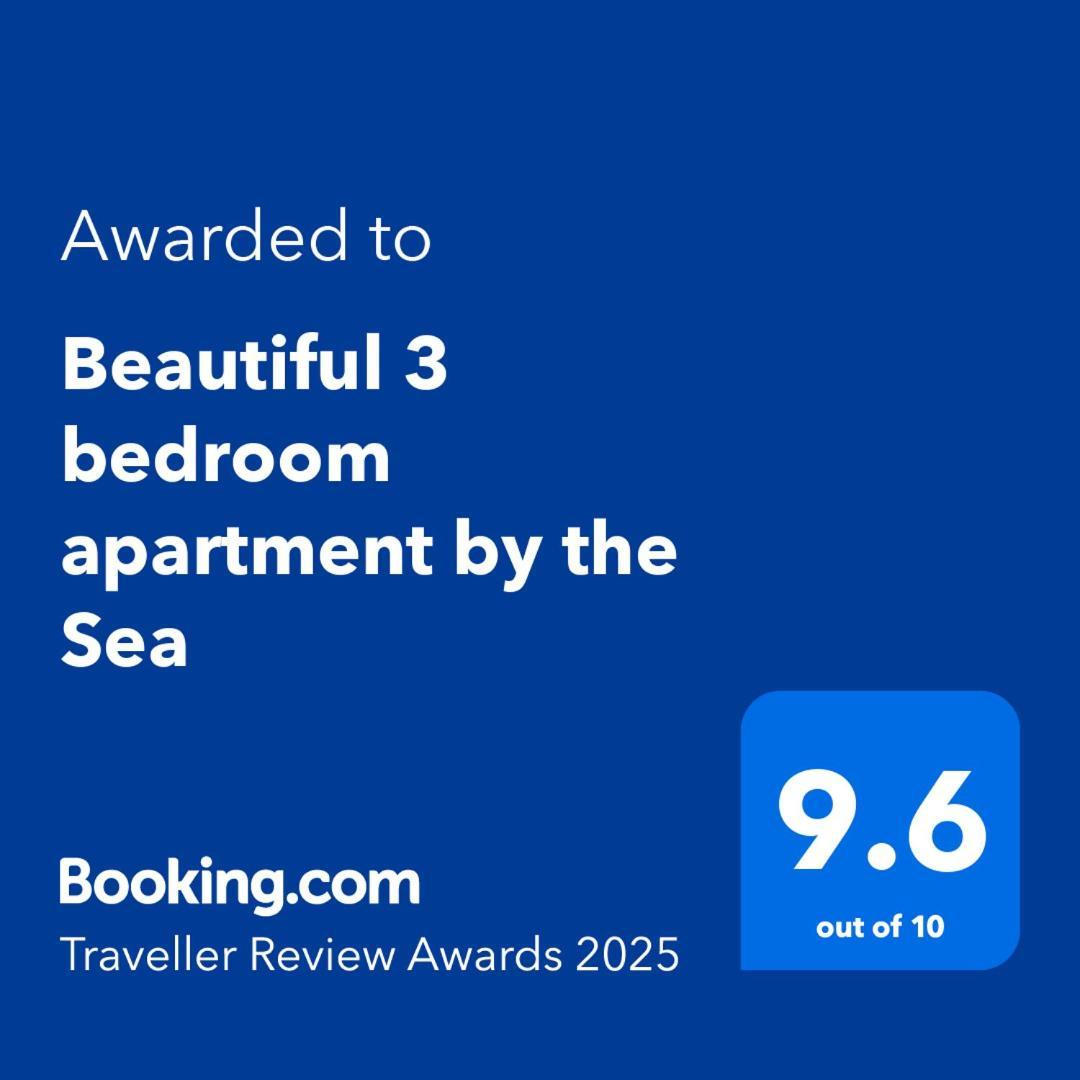 Beautiful 3 Bedroom Apartment By The Sea New Quay Eksteriør billede